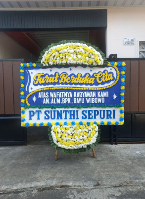 Papan Bunga Duka di Koroncong